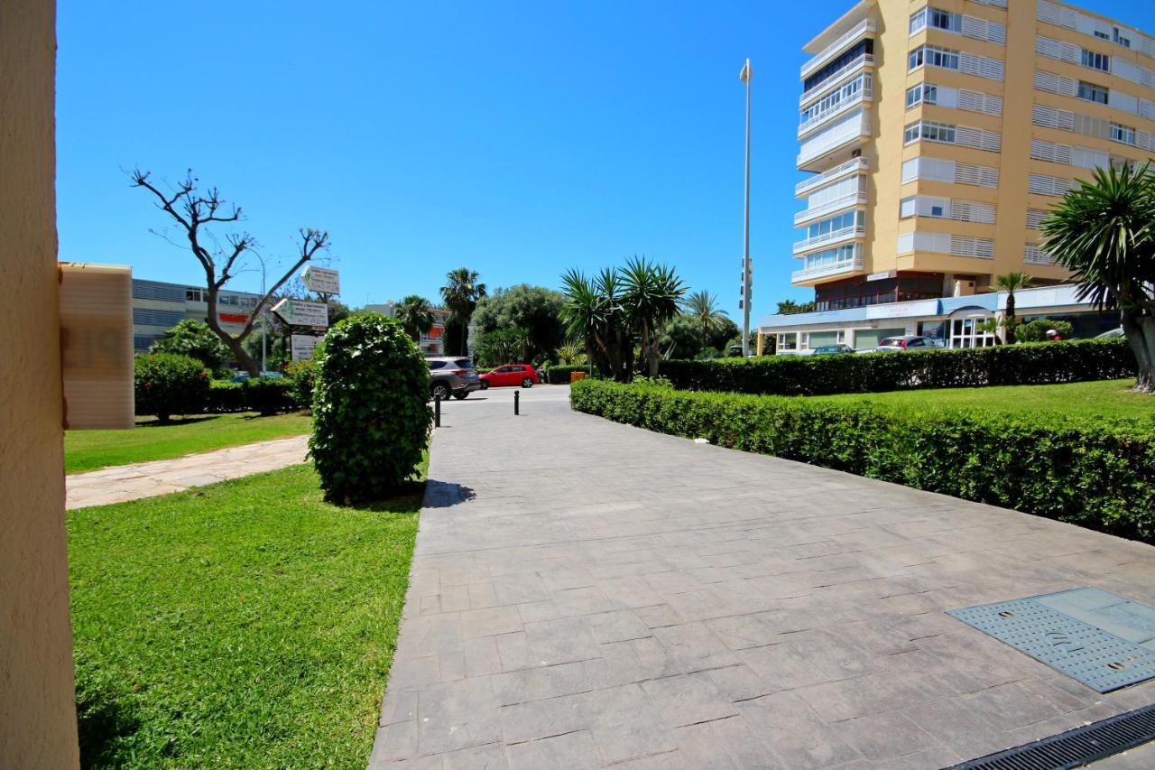 Sun&Beach Carihuela Torremolinos Bagian luar foto
